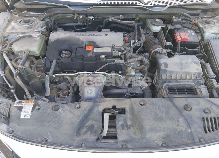 Photo 10 of 2019 Honda Civic LX (VIN 19XFC2F60KE208043)