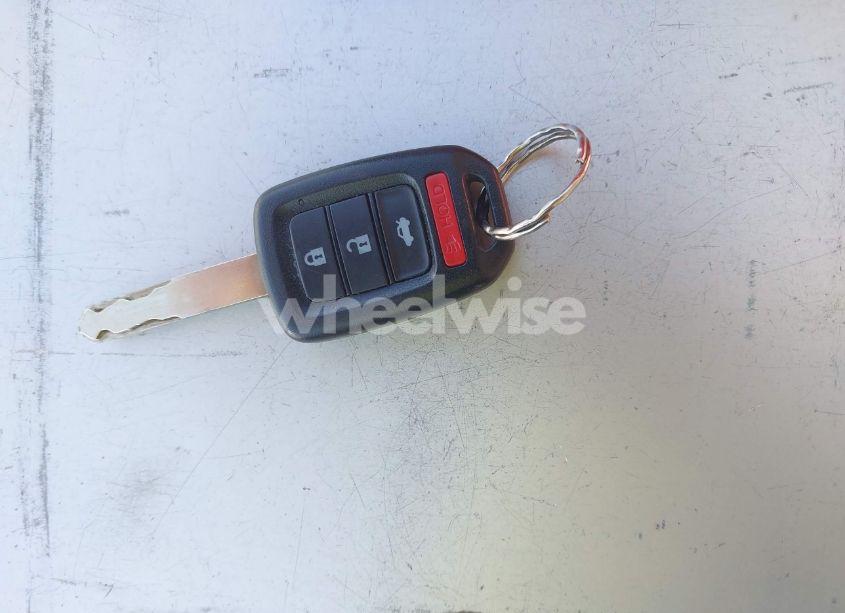 Photo 11 of 2019 Honda Civic LX (VIN 19XFC2F60KE208043)