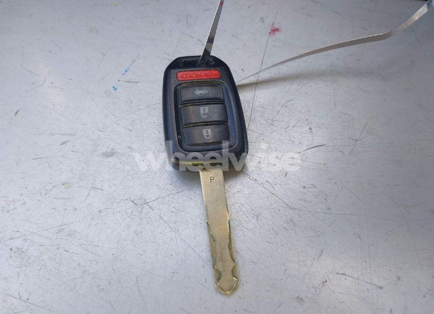 Photo 11 of 2019 Honda Civic LX (VIN 19XFC2F60KE211654)