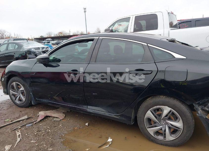 Photo 13 of 2020 Honda Civic LX (VIN 19XFC2F60LE008104)