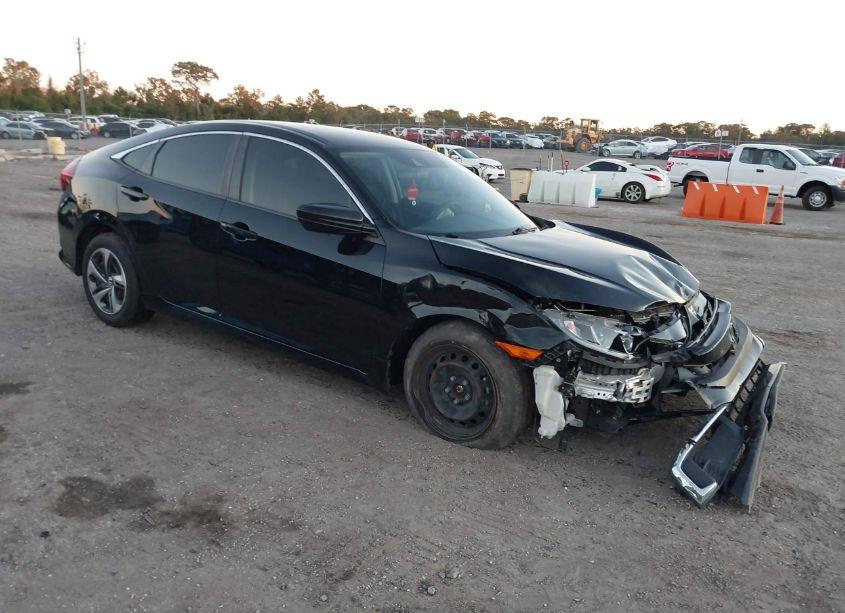2020 Honda Civic LX (VIN 19XFC2F60LE011584) main photo