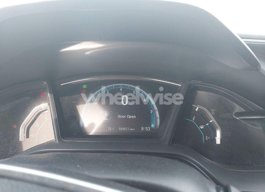 Photo 7 of 2016 Honda Civic LX (VIN 19XFC2F61GE215915)