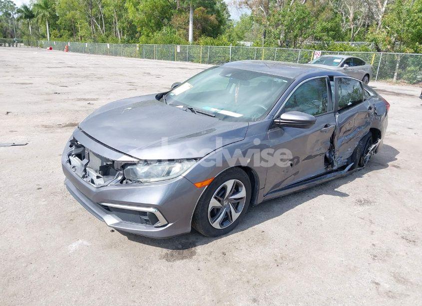 Photo 2 of 2019 Honda Civic LX (VIN 19XFC2F61KE011222)