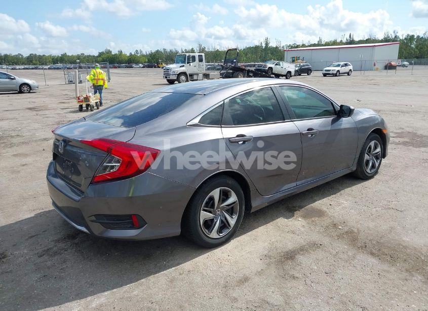 Photo 4 of 2019 Honda Civic LX (VIN 19XFC2F61KE011222)