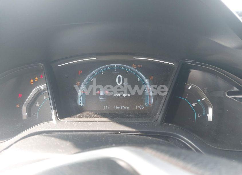 Photo 7 of 2019 Honda Civic LX (VIN 19XFC2F61KE011236)