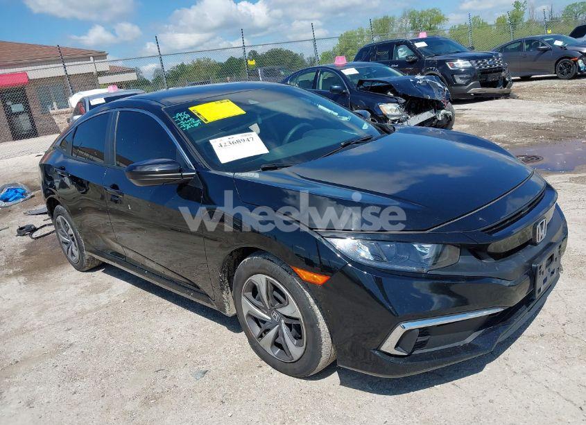 2019 Honda Civic LX (VIN 19XFC2F61KE017134) main photo