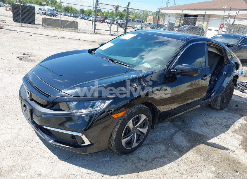 Photo 2 of 2019 Honda Civic LX (VIN 19XFC2F61KE017134)