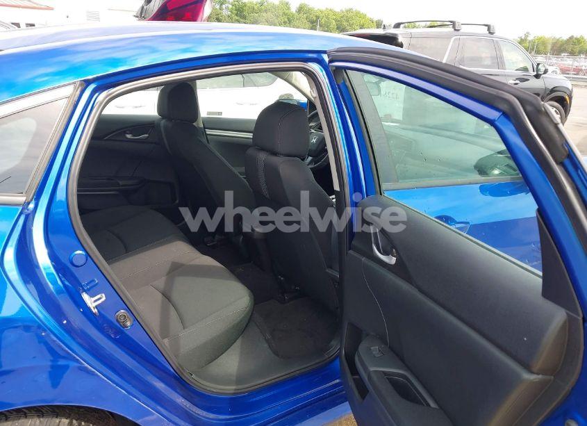 Photo 8 of 2019 Honda Civic LX (VIN 19XFC2F61KE023483)