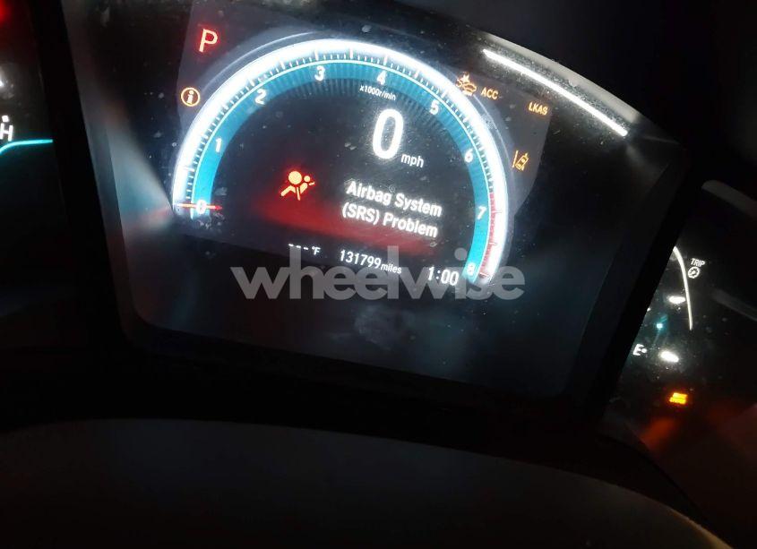 Photo 15 of 2019 Honda Civic LX (VIN 19XFC2F61KE026576)