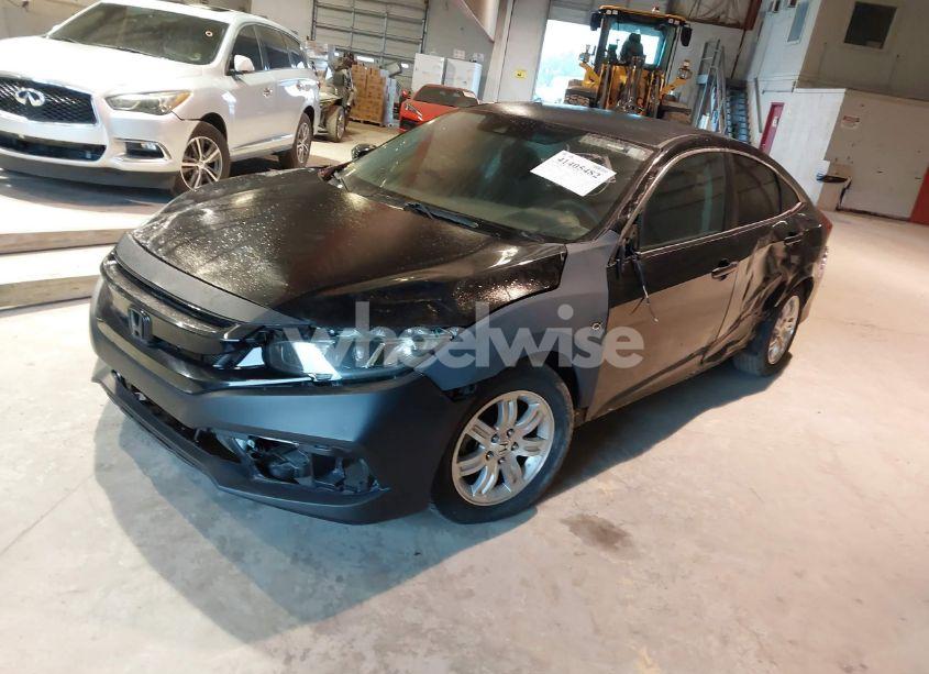 Photo 2 of 2019 Honda Civic LX (VIN 19XFC2F61KE026576)