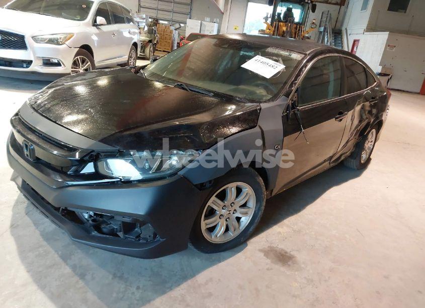 Photo 6 of 2019 Honda Civic LX (VIN 19XFC2F61KE026576)