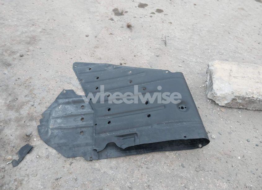 Photo 12 of 2019 Honda Civic LX (VIN 19XFC2F61KE038730)