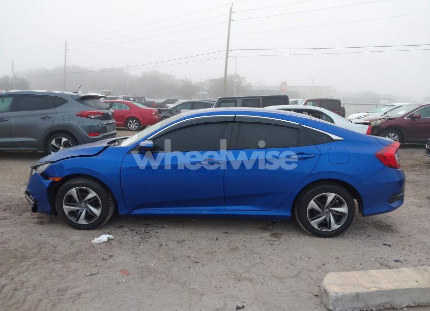 Photo 15 of 2019 Honda Civic LX (VIN 19XFC2F61KE038730)
