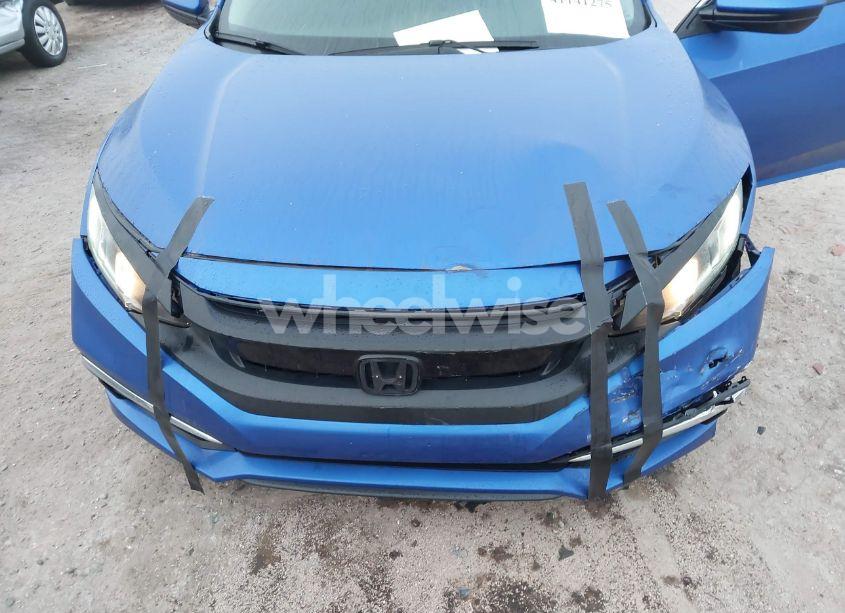 Photo 6 of 2019 Honda Civic LX (VIN 19XFC2F61KE038730)