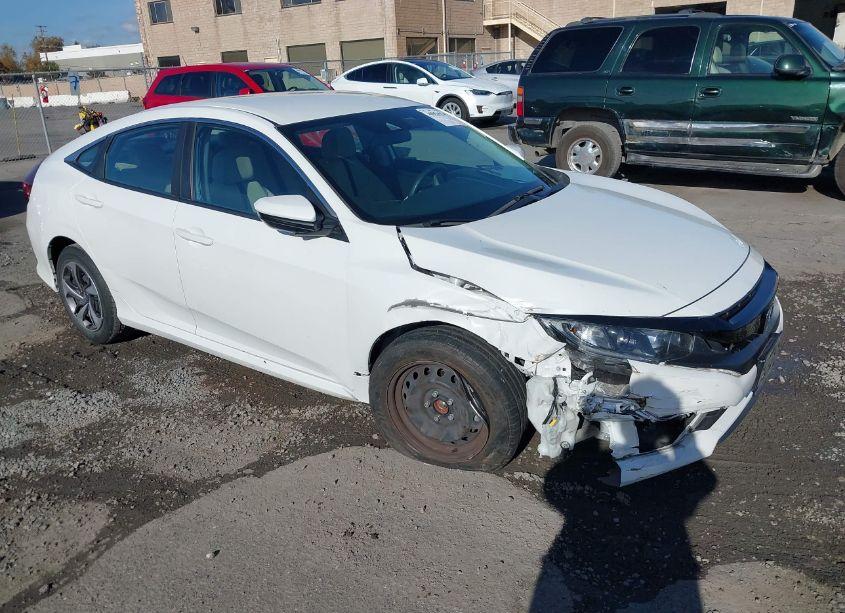 2020 Honda Civic LX (VIN 19XFC2F61LE204777) main photo