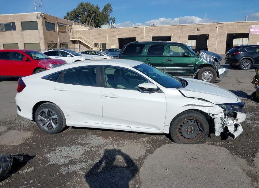 Photo 14 of 2020 Honda Civic LX (VIN 19XFC2F61LE204777)