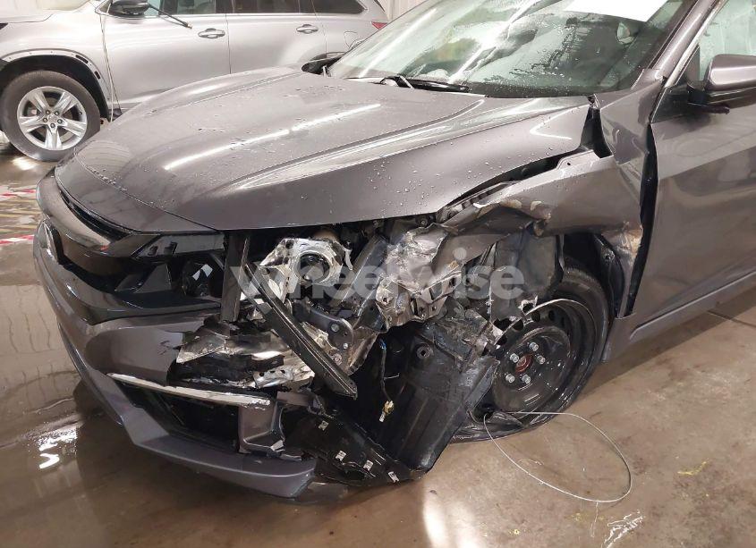 Photo 6 of 2021 Honda Civic LX (VIN 19XFC2F61ME001485)