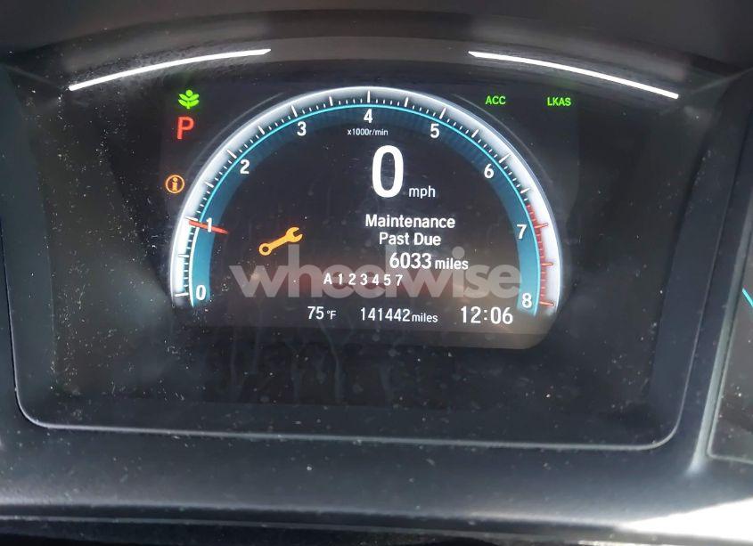 Photo 15 of 2019 Honda Civic LX (VIN 19XFC2F62KE010340)