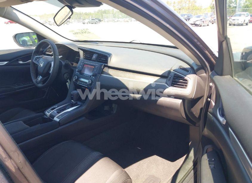 Photo 5 of 2019 Honda Civic LX (VIN 19XFC2F62KE010340)