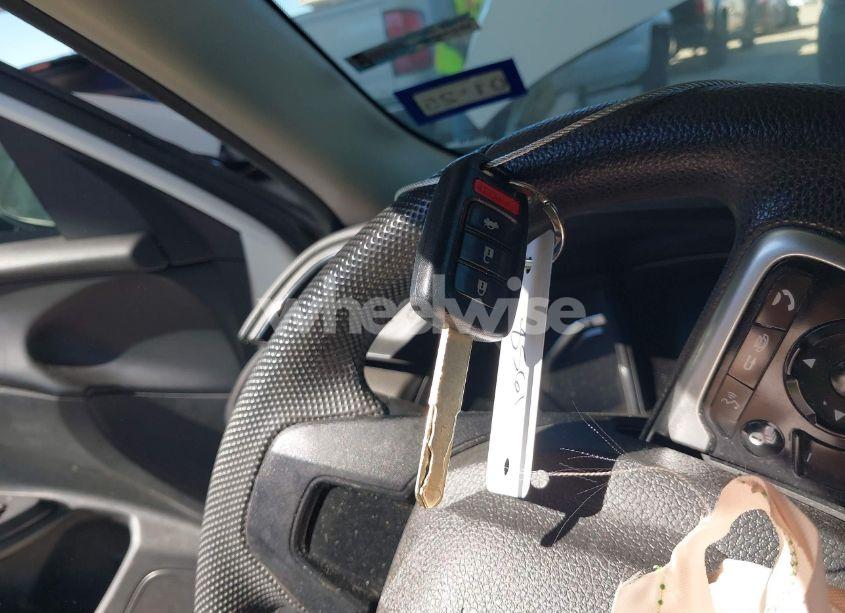 Photo 11 of 2019 Honda Civic LX (VIN 19XFC2F62KE024478)