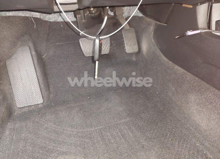 Photo 11 of 2019 Honda Civic LX (VIN 19XFC2F62KE031592)