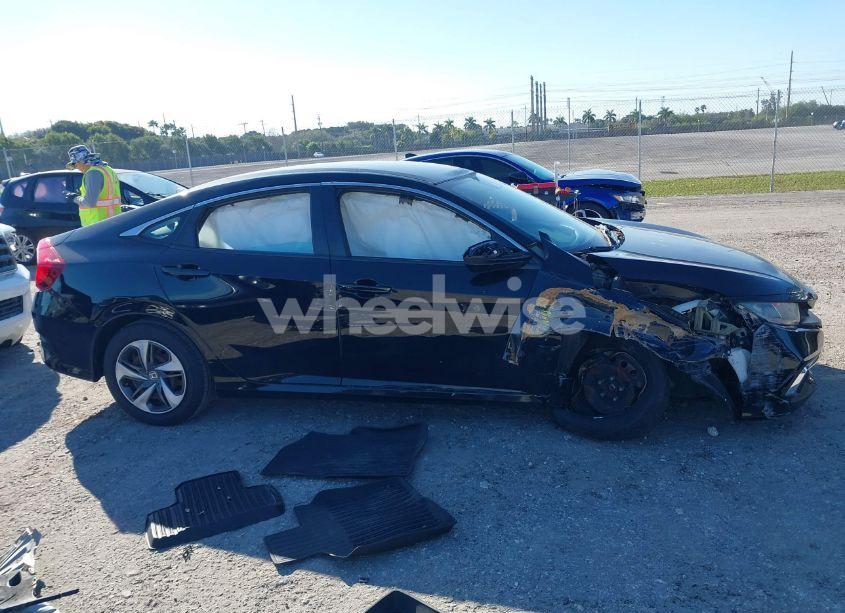 Photo 13 of 2019 Honda Civic LX (VIN 19XFC2F62KE046724)