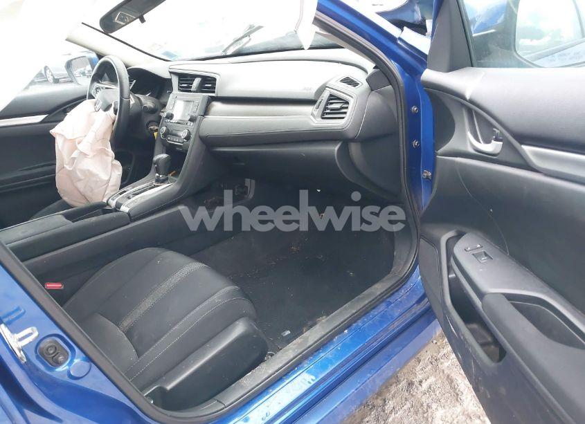 Photo 5 of 2020 Honda Civic LX (VIN 19XFC2F62LE008394)