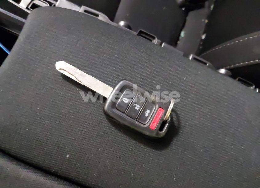 Photo 11 of 2020 Honda Civic LX (VIN 19XFC2F62LE030489)