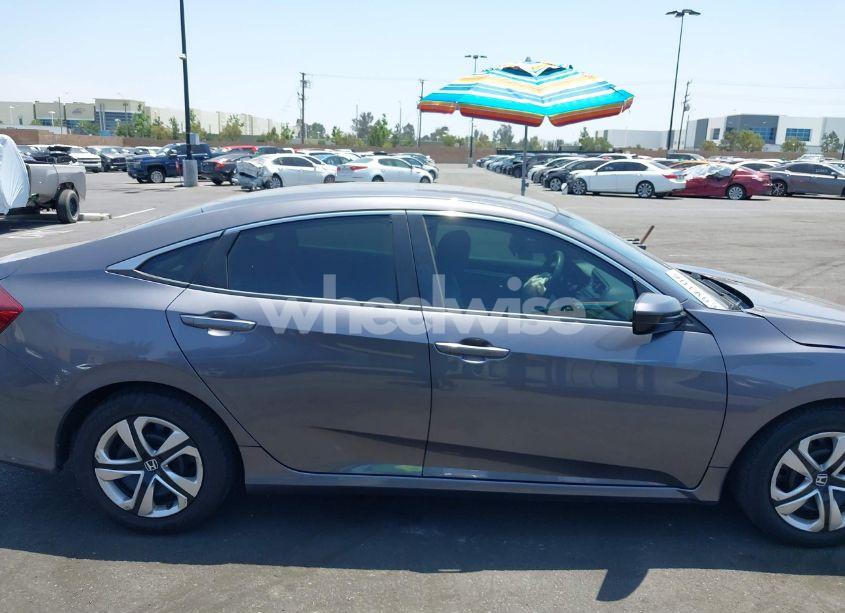 Photo 13 of 2017 Honda Civic LX (VIN 19XFC2F63HE209809)
