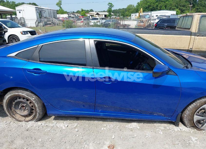 Photo 13 of 2019 Honda Civic LX (VIN 19XFC2F63KE022254)