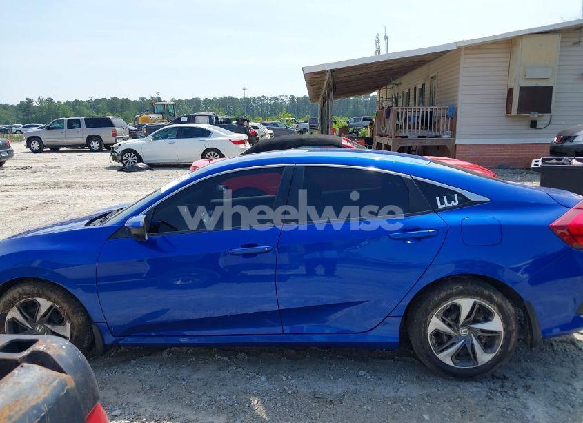 Photo 14 of 2019 Honda Civic LX (VIN 19XFC2F63KE022254)