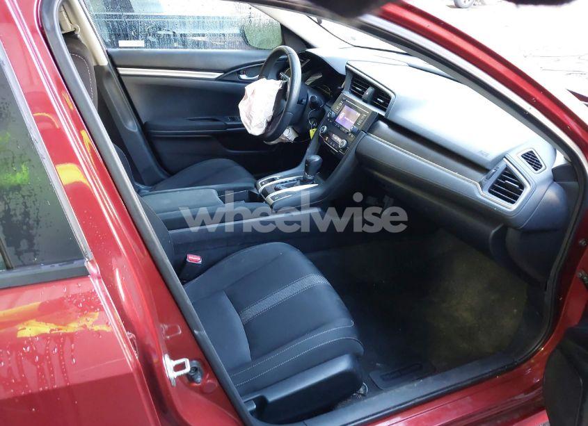 Photo 5 of 2019 Honda Civic LX (VIN 19XFC2F63KE031679)