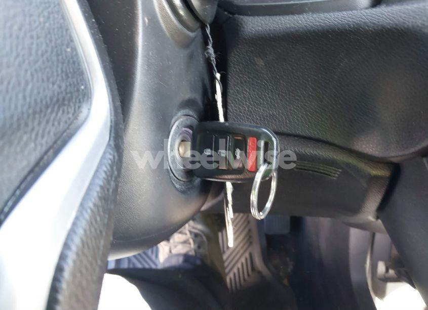 Photo 11 of 2019 Honda Civic LX (VIN 19XFC2F63KE040706)