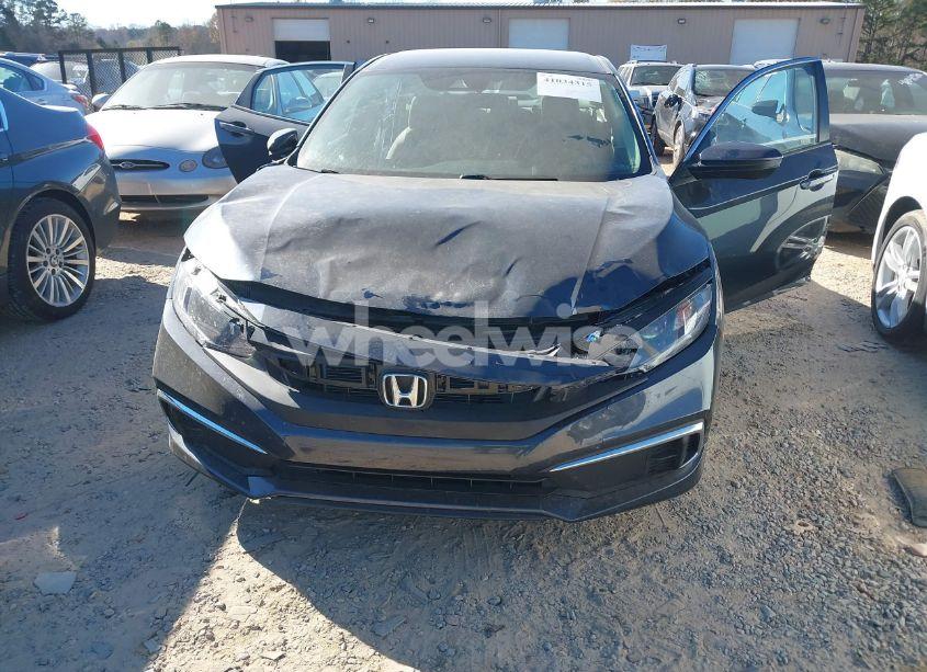 Photo 6 of 2019 Honda Civic LX (VIN 19XFC2F63KE040706)