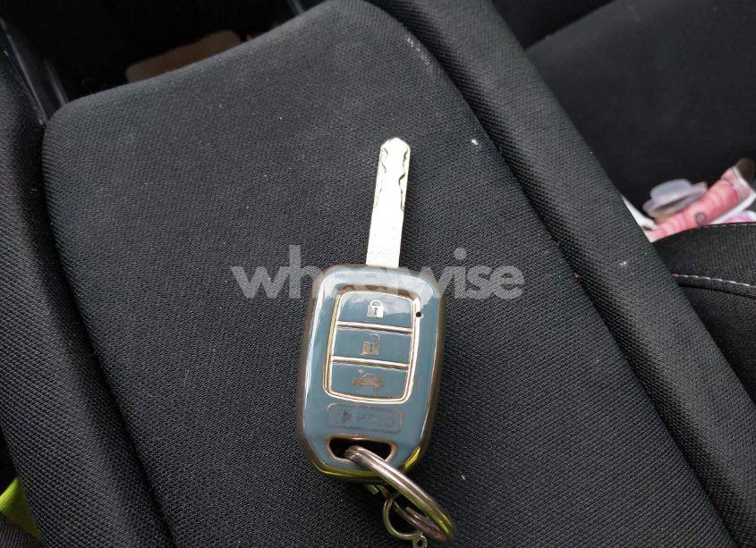 Photo 11 of 2019 Honda Civic LX (VIN 19XFC2F63KE042472)