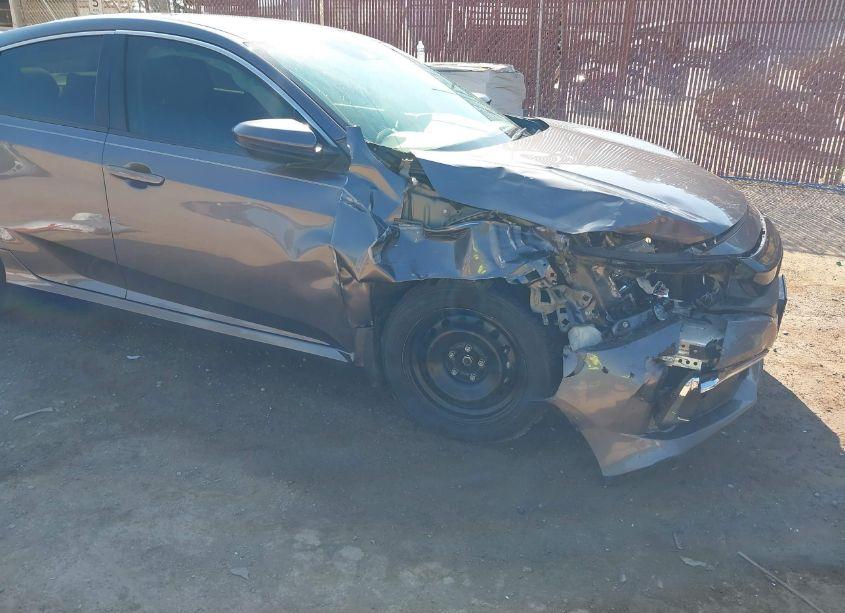 Photo 6 of 2019 Honda Civic LX (VIN 19XFC2F63KE045940)