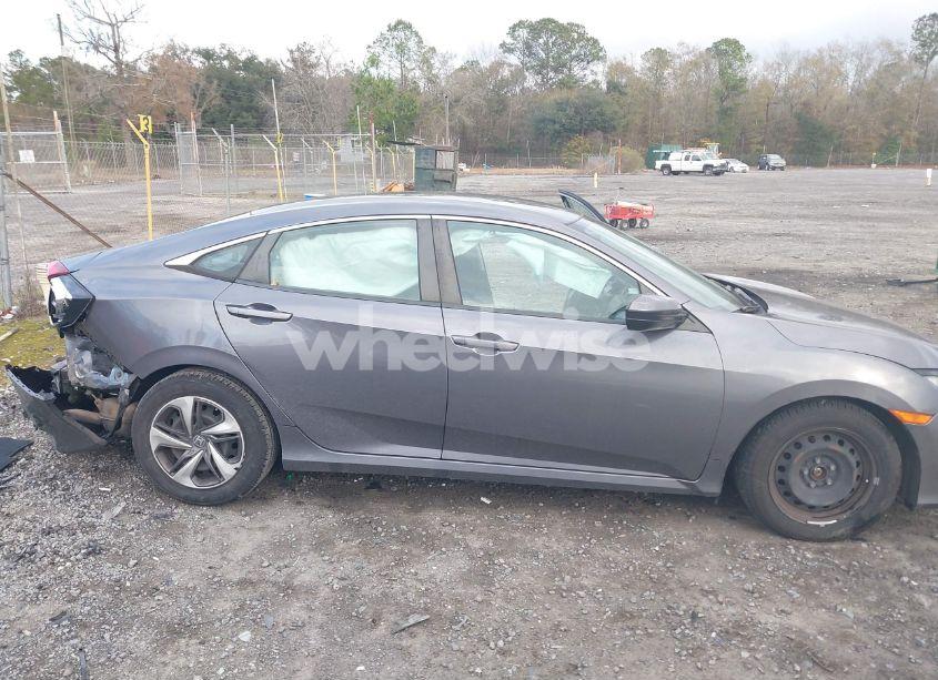 Photo 13 of 2019 Honda Civic LX (VIN 19XFC2F63KE203113)