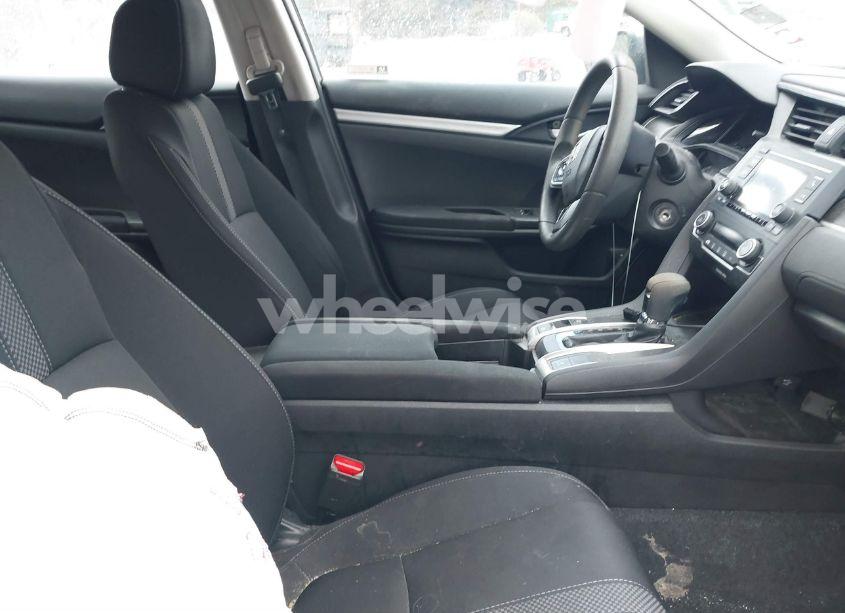 Photo 5 of 2019 Honda Civic LX (VIN 19XFC2F63KE203113)