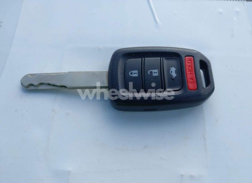 Photo 11 of 2019 Honda Civic LX (VIN 19XFC2F63KE208733)