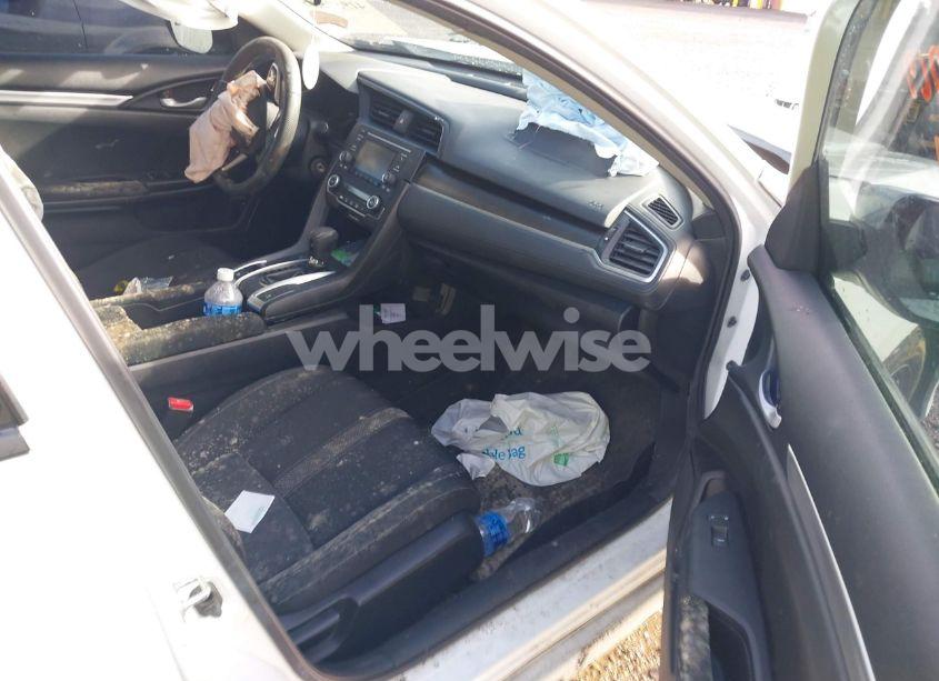 Photo 5 of 2019 Honda Civic LX (VIN 19XFC2F63KE208733)