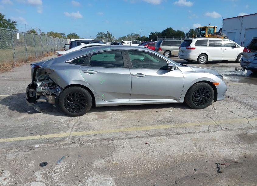 Photo 13 of 2020 Honda Civic LX (VIN 19XFC2F63LE015144)