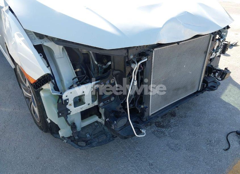 Photo 6 of 2020 Honda Civic LX (VIN 19XFC2F63LE026791)