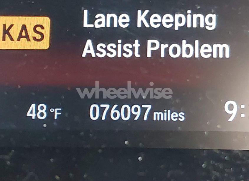 Photo 16 of 2019 Honda Civic LX (VIN 19XFC2F64KE007102)