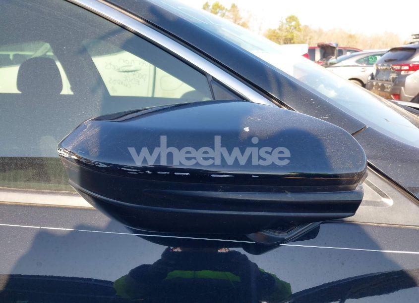 Photo 22 of 2019 Honda Civic LX (VIN 19XFC2F64KE007102)