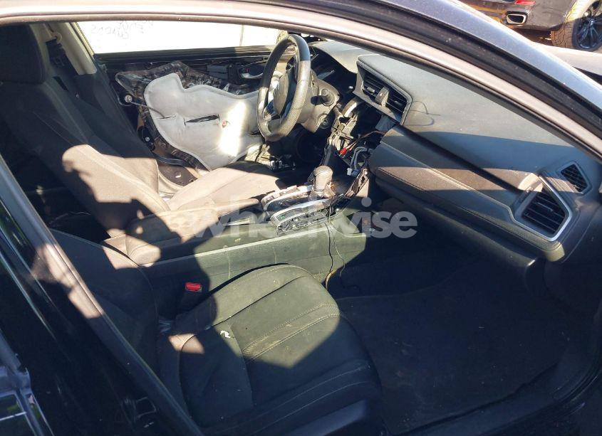 Photo 5 of 2019 Honda Civic LX (VIN 19XFC2F64KE007102)