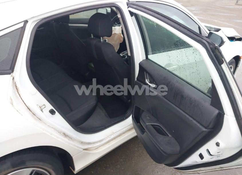 Photo 8 of 2019 Honda Civic LX (VIN 19XFC2F64KE014924)