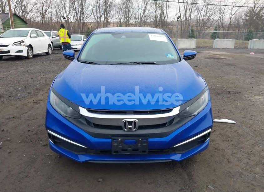 Photo 13 of 2019 Honda Civic LX (VIN 19XFC2F64KE029682)