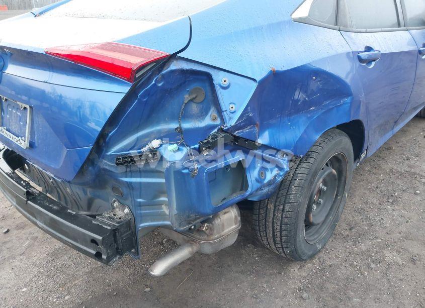 Photo 6 of 2019 Honda Civic LX (VIN 19XFC2F64KE029682)