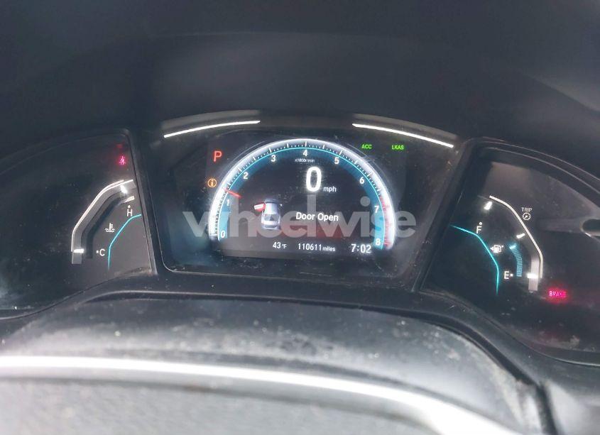 Photo 7 of 2019 Honda Civic LX (VIN 19XFC2F64KE029682)