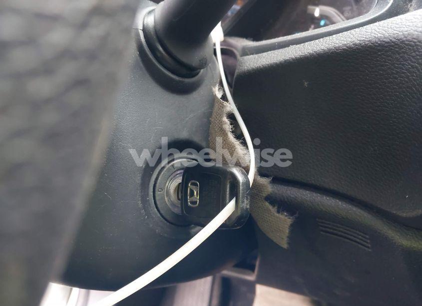 Photo 11 of 2019 Honda Civic LX (VIN 19XFC2F64KE034297)